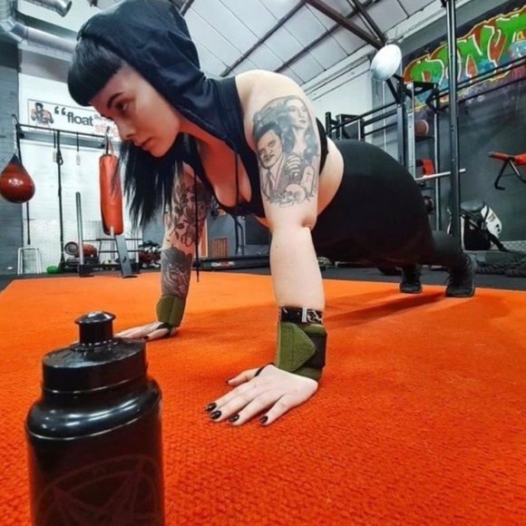 Killstar Hellbound Leggings ✦ Mesh Inserts & Statement Print ✦ Black Stretch NWT - Picture 7 of 9